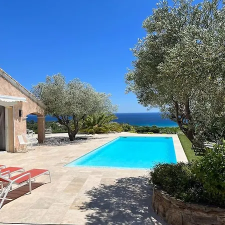 Vue Panoramique Βίλα Σαιντ-Μαξίμ