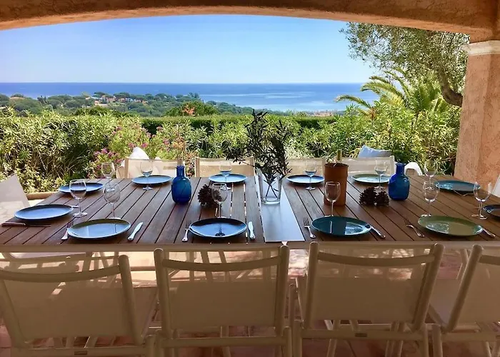 Vue Panoramique Σαιντ-Μαξίμ